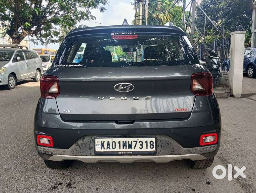 Hyundai Venue Sx Opt Turbo, 2022, Petrol