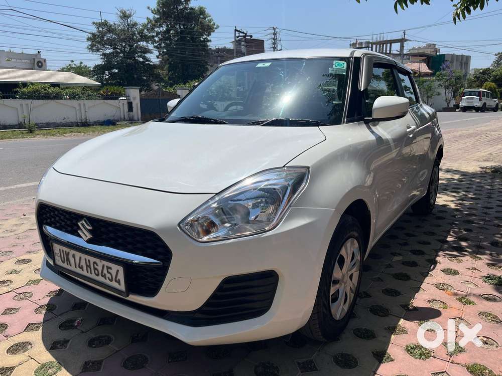 Maruti Suzuki Swift Vxi Optional, 2021, Petrol