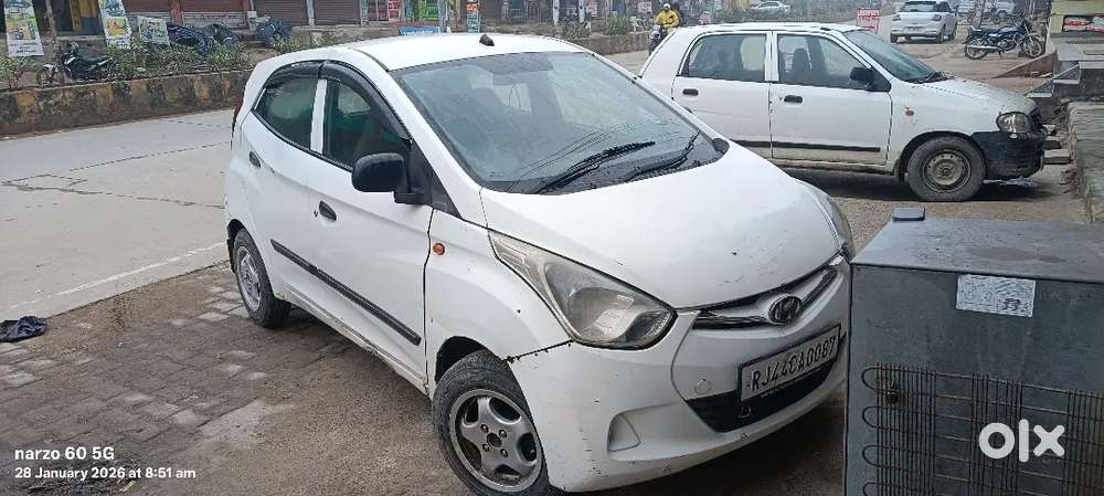 Hyundai Eon Magna 2013 Car