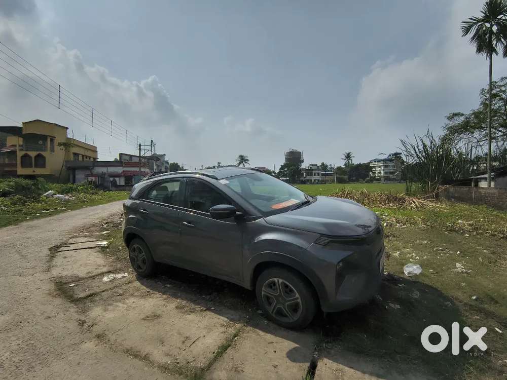 Tata Nexon Smart Plus 2025