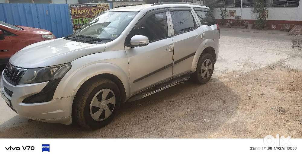 Mahindra Xuv500 2016 Diesel 130000 Km Driven