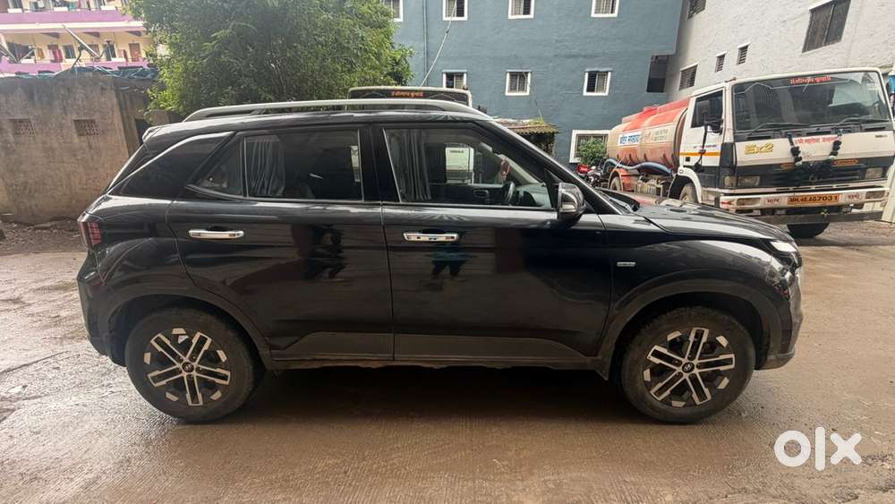 Hyundai Venue 2023 Petrol