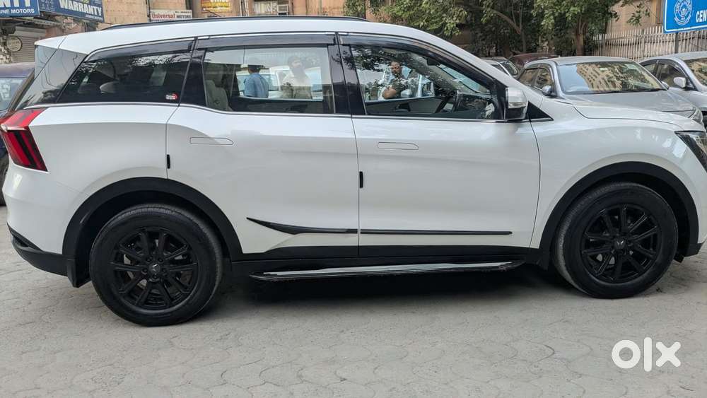 Mahindra Xuv700 2.0 Ax 7 Petrol At Str, 2021, Petrol