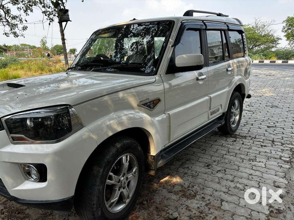 Mahindra Scorpio 2017 Diesel 87000 Km Driven