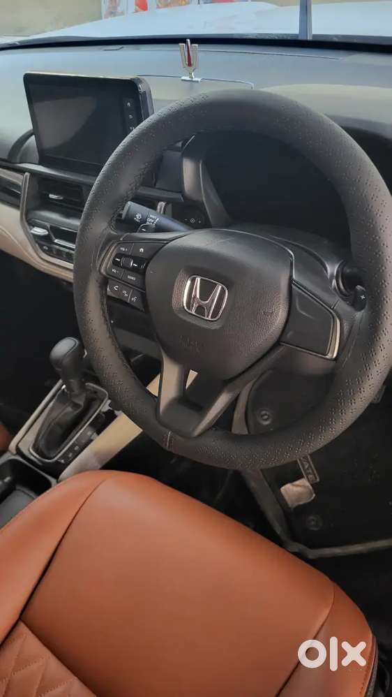 Can Accept Hard Cash As Well. Honda Elevate 2026 Petrol 3200 Km Driven