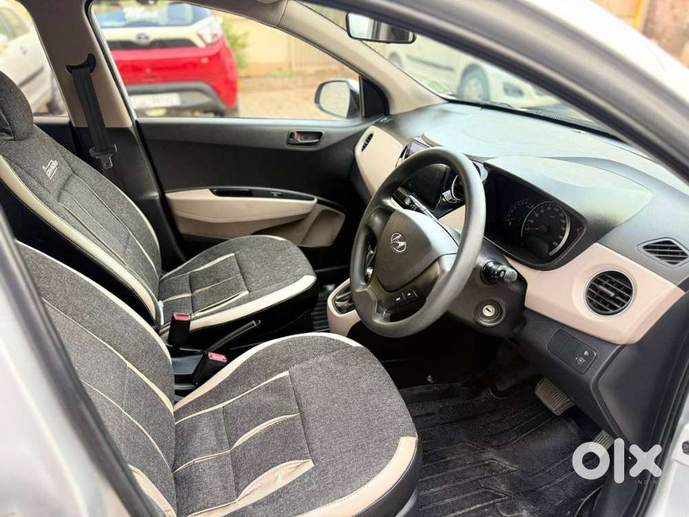 Hyundai Grand I10 1.2 Sportz At, 2016, Petrol