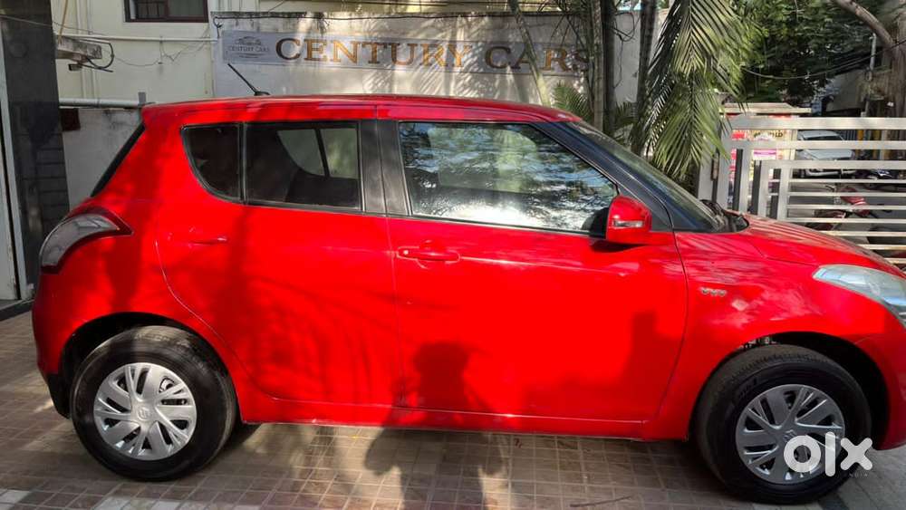 Maruti Suzuki Swift 1.2 Vxi (o), 2017, Petrol