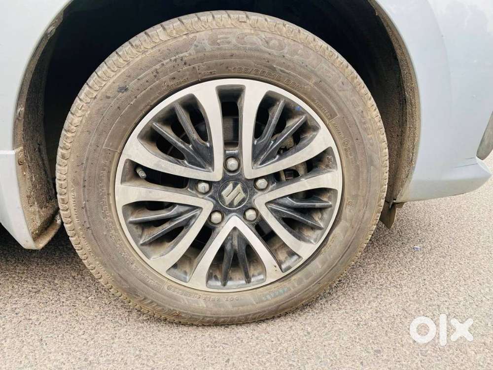 Maruti Suzuki Ertiga Zxi At, 2022, Petrol