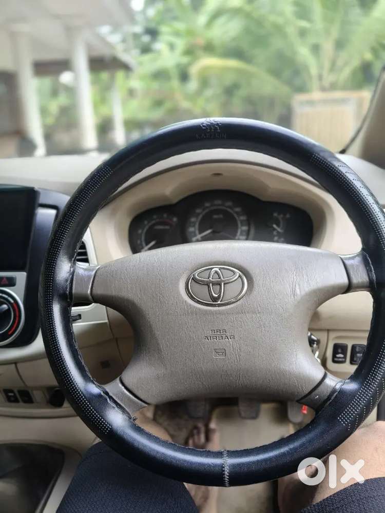 Toyota Innova 2.5 V 2008