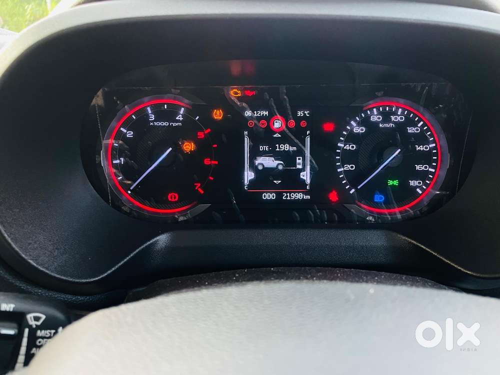 Mahindra Thar Roxx Mx5 Diesel Mt 2wd, 2024, Diesel