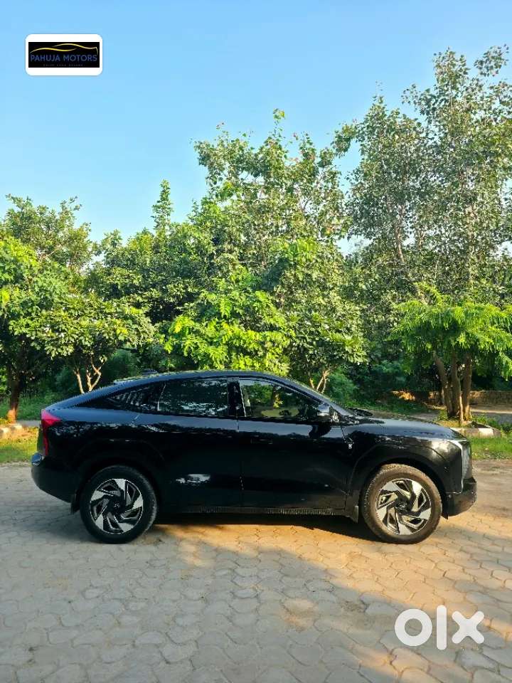 Mahindra Xev 9e Three B79 Kwh, 2025, Electric