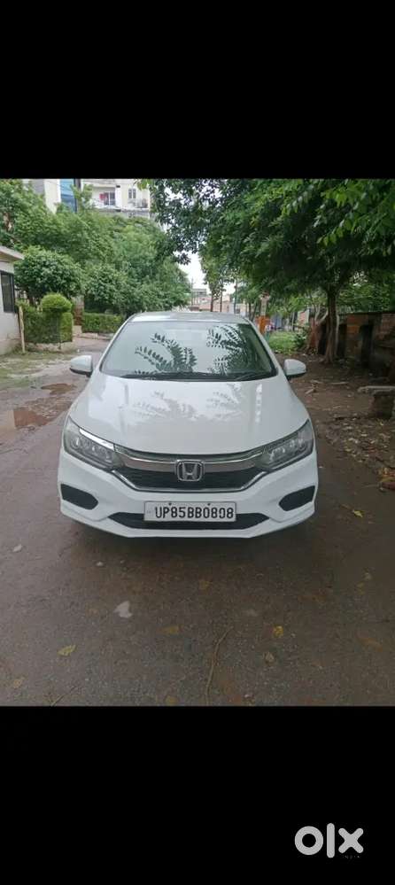 Honda City Model 2017 Petrol Cars Onwer First 67000,km
Very Condition