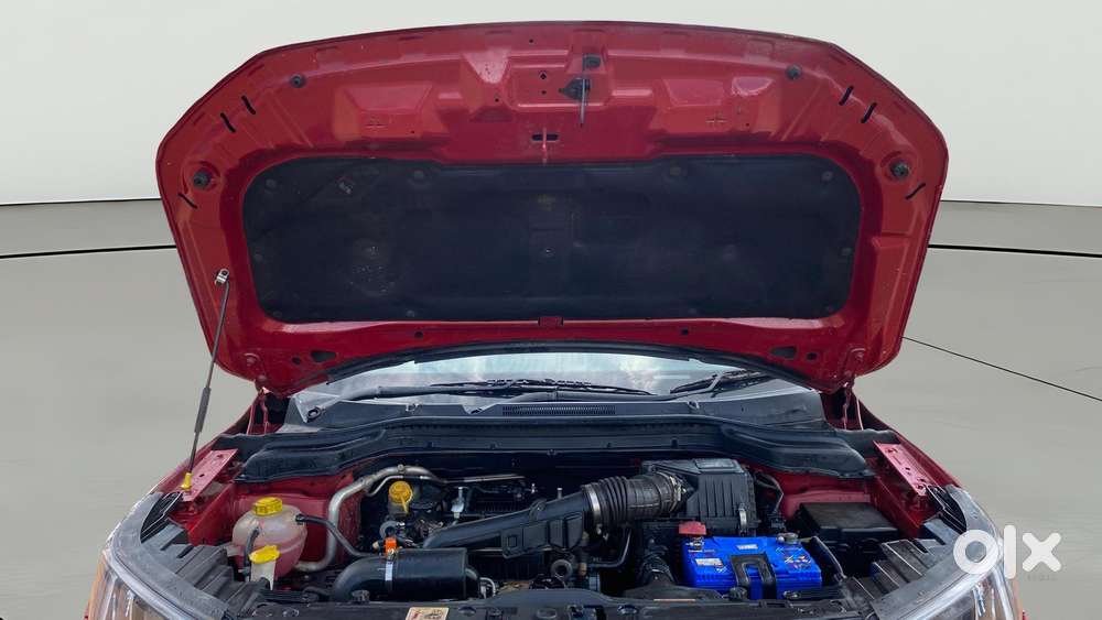 Mahindra Xuv300 W8, 2019, Petrol