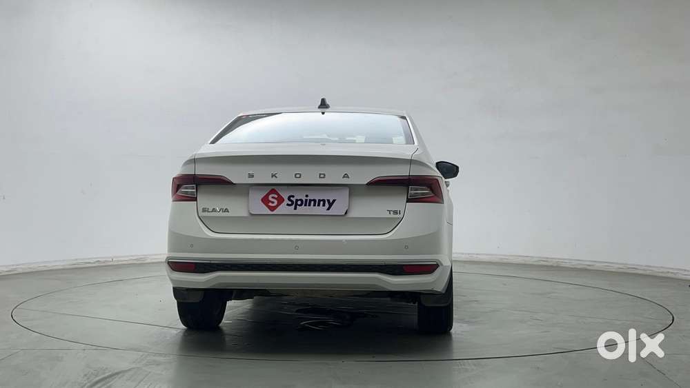 Skoda Slavia Style 1.5l Tsi Dsg, 2023, Petrol