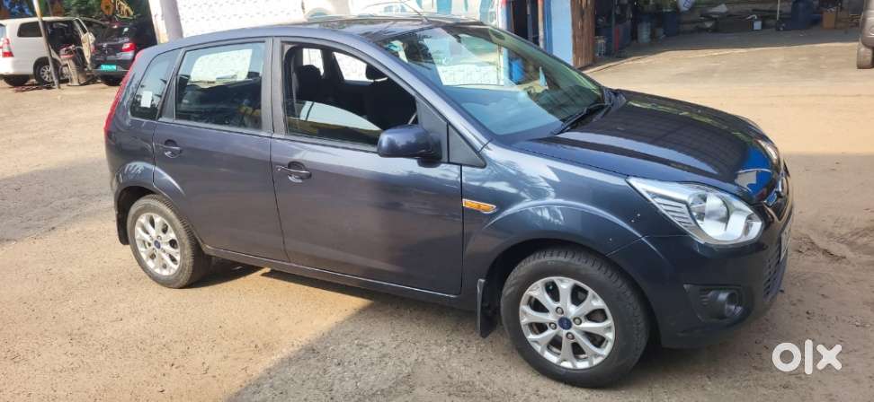 Ford Figo 1.2p Titanium Mt, 2013, Petrol