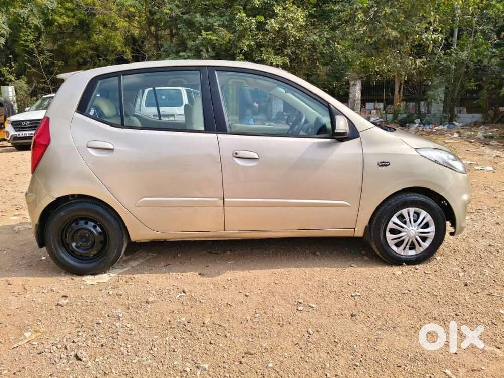 Hyundai I10 Sportz, 2011, Petrol
