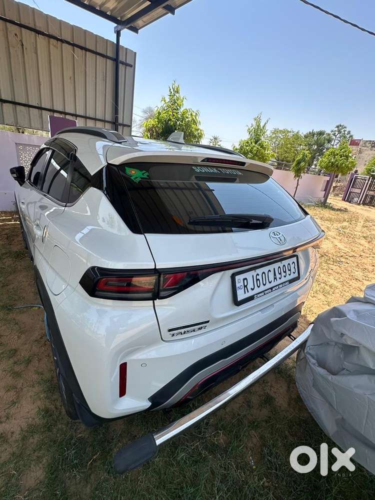 Toyota Petrol Manual 2024
