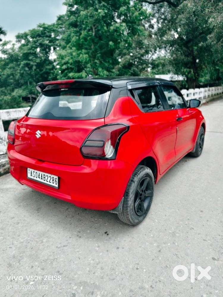 Maruti Suzuki Swift Vxi + Manual, 2021, Petrol