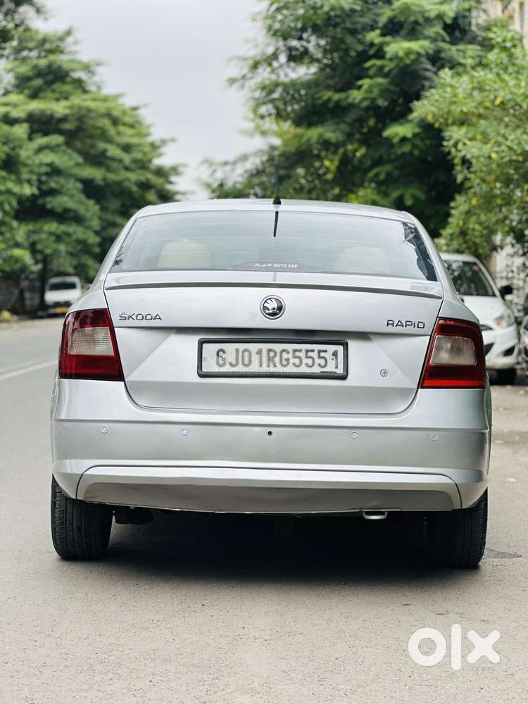 Skoda Rapid Elegance 1.6 Tdi Cr Manual, 2014, Diesel