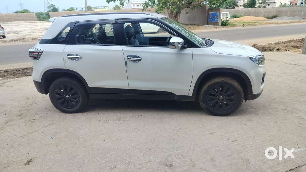 Maruti Suzuki Vitara Brezza 1.5 Zxi, 2022, Petrol