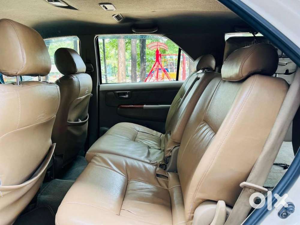 Toyota Fortuner 3.0 4x2 Mt, 2009, Diesel