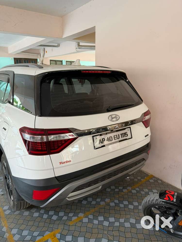 Hyundai Alcazar Petrol 2025