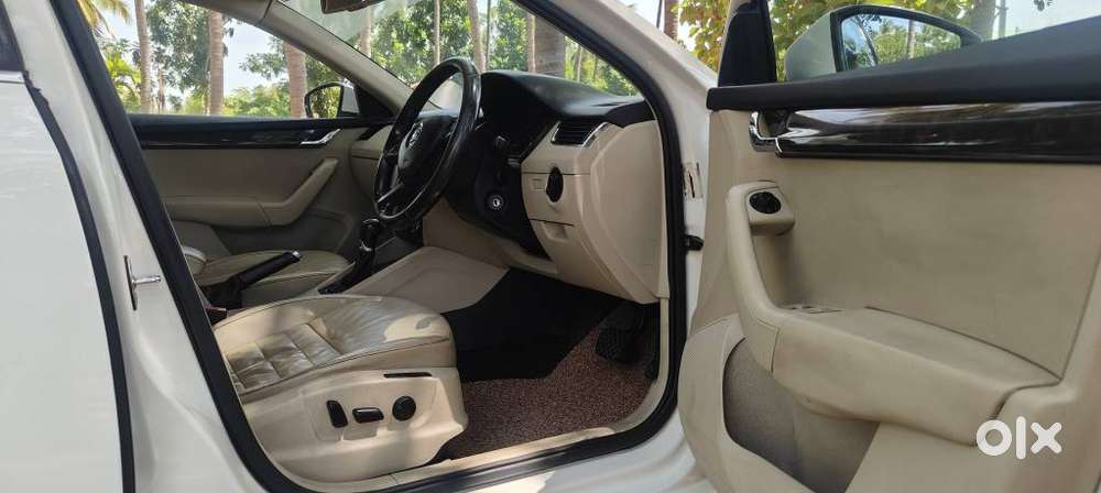 Skoda Octavia Zeal Elegance 2.0 Tdi At, 2013, Diesel