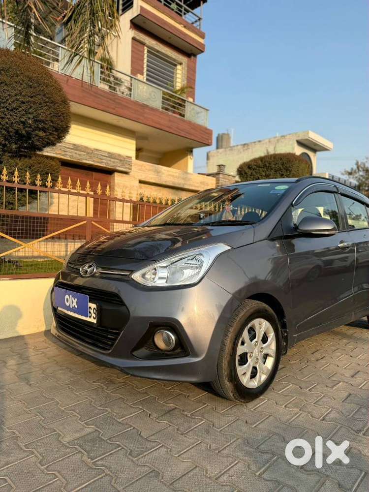 Hyundai Grand I10 1.2 Sportz At, 2015, Petrol