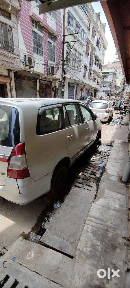 Toyota Innova Car 2007 Model Diesel