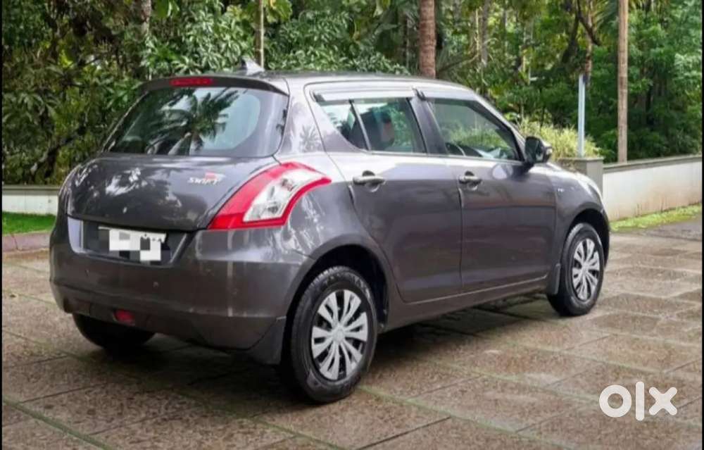 Maruti Suzuki Swift Vxi 2016
