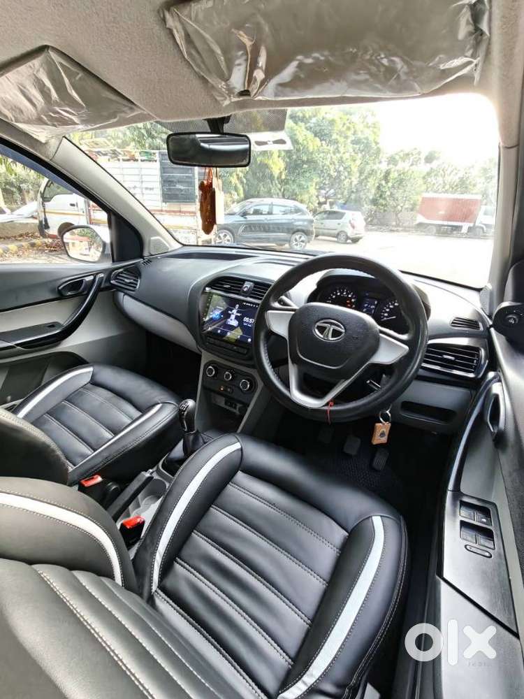 Tata Tiago 1.2 Revotron Xt (o), 2017, Petrol