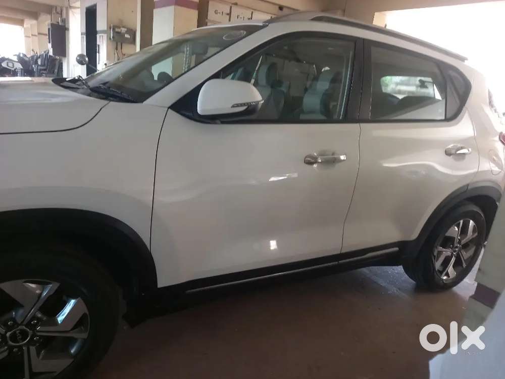 Kia Sonet 2021 Diesel 27000 Km Driven