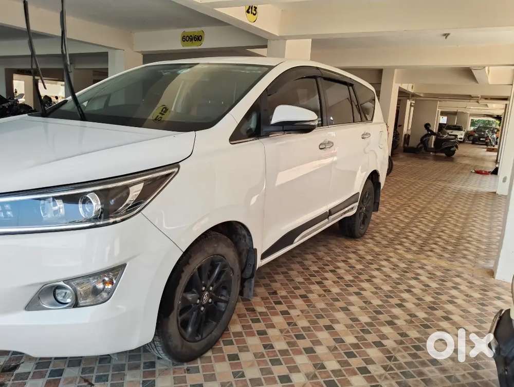 Toyota Innova Crysta 2019 Diesel 173000 Km Driven