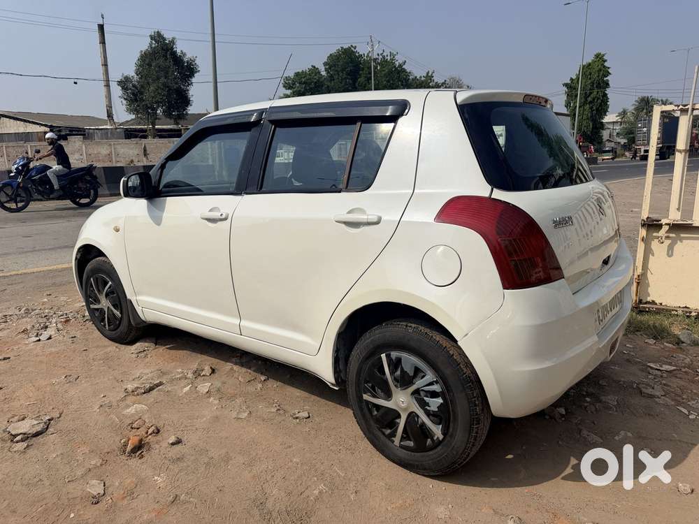 Maruti Suzuki Swift Ddis Vdi, 2011, Diesel