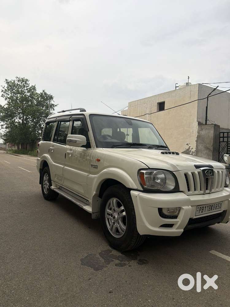 Mahindra Scorpio Vlx 2wd Airbag Bsiv, 2014, Diesel