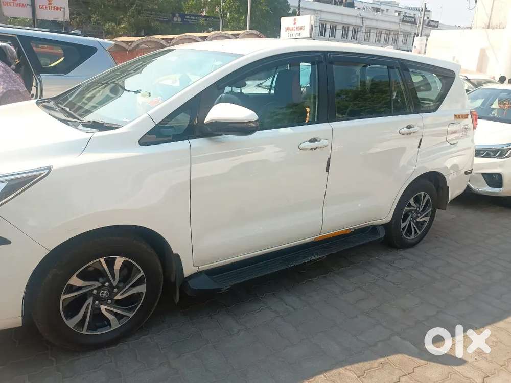 Toyota Innova Crysta 2022 Diesel 155000 Km Driven