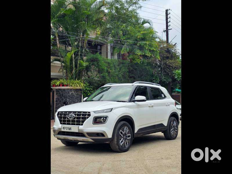 Hyundai Venue Sx Mt, 2022, Diesel