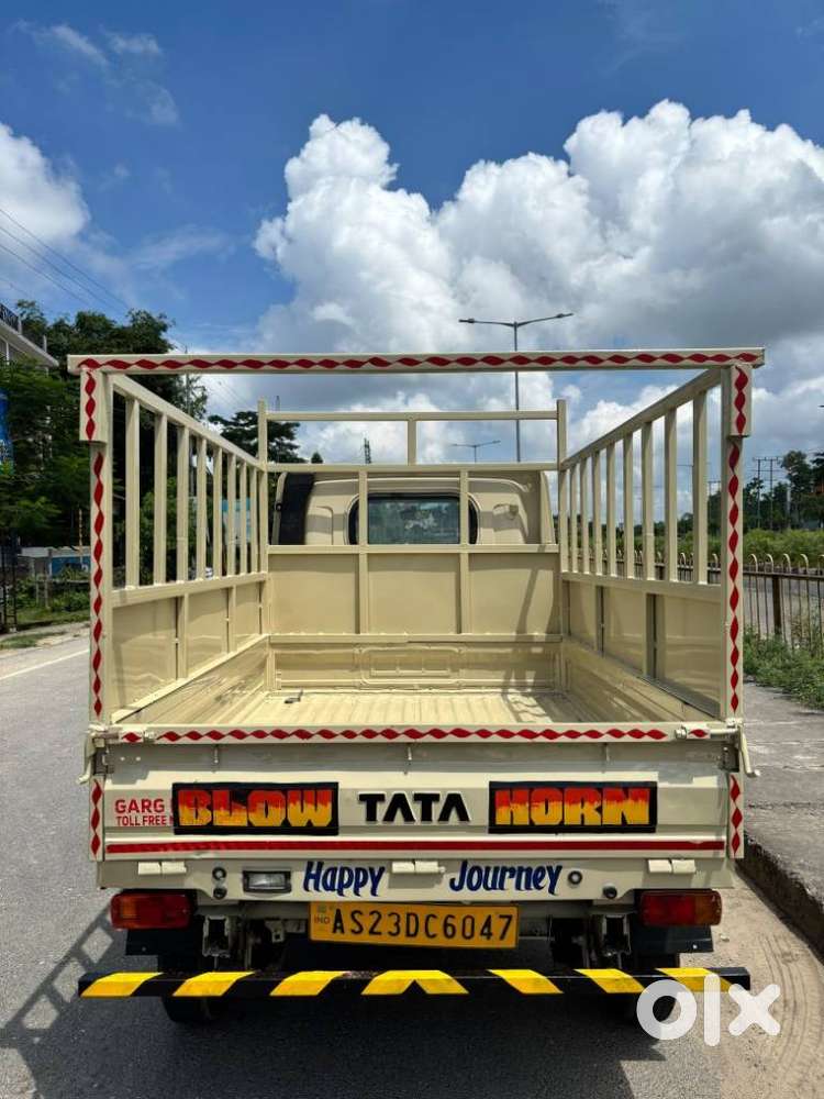 Tata Punch Pure, 2025, Petrol