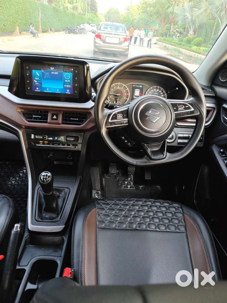 Maruti Suzuki Ertiga 1.5 Zxi Plus Shvs, 2022, Petrol