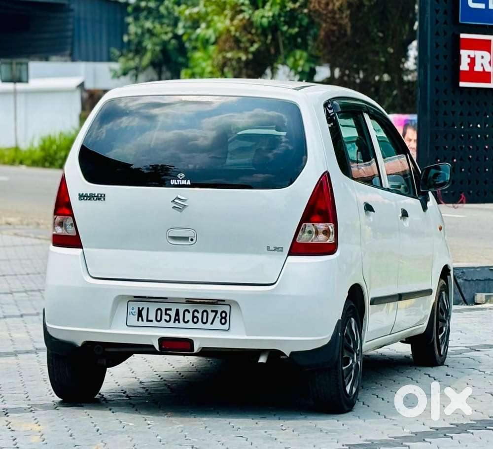 Maruti Suzuki Zen Estilo Lxi Bs Iv, 2011, Petrol