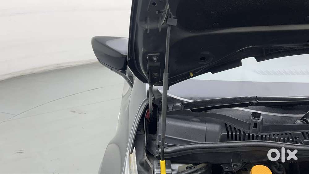 Tata Altroz 1.2 Xe, 2021, Petrol