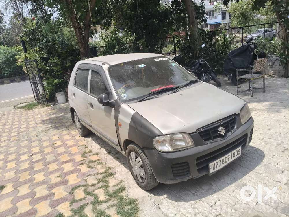 I Am Selling Maruti Alto Lxi