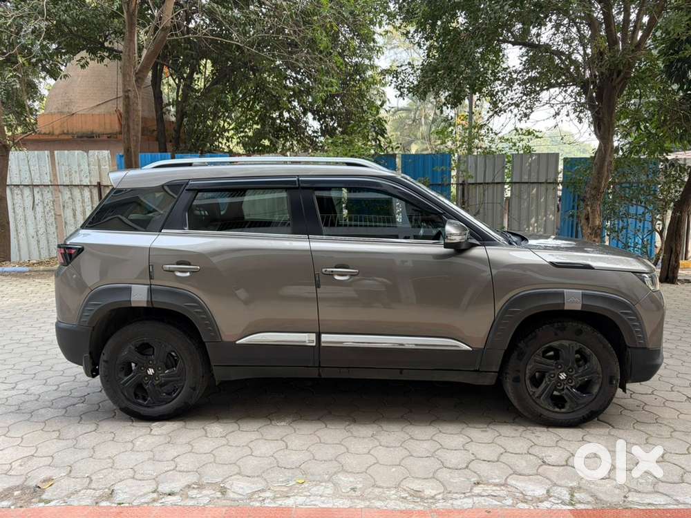 Maruti Suzuki Brezza Petrol 2024 Year Car