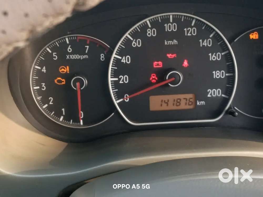 Sx4 Maruti Suzuki Zxi Petrol Cng Top Model Third Owner