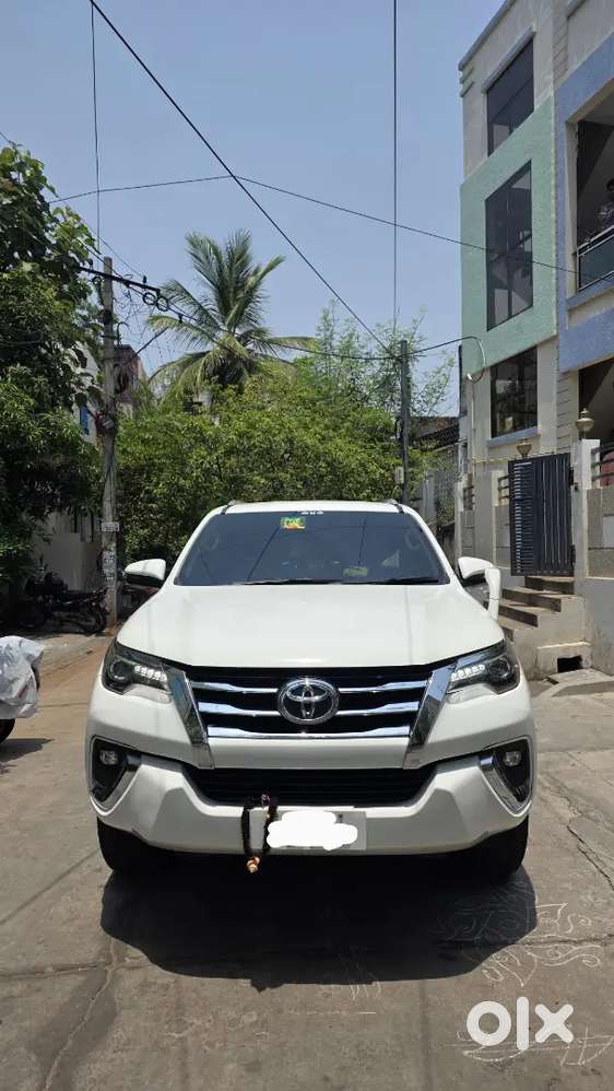 Toyota Fortuner 2018 Diesel 151000 Km Driven