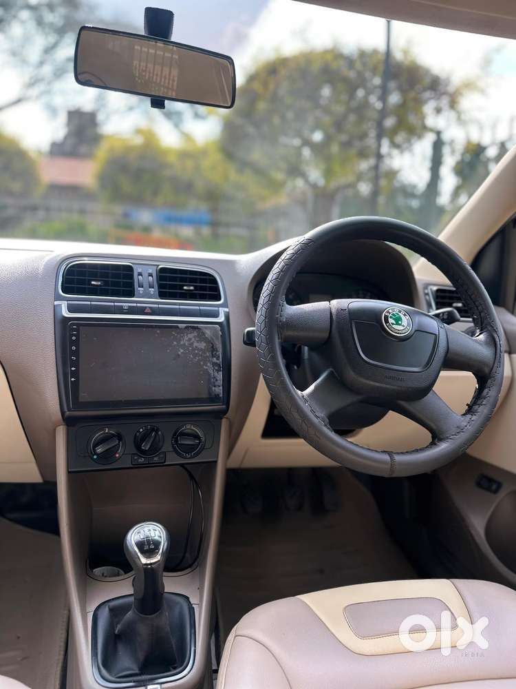 Skoda Rapid 1.6 Tdi Ambition, 2013, Diesel