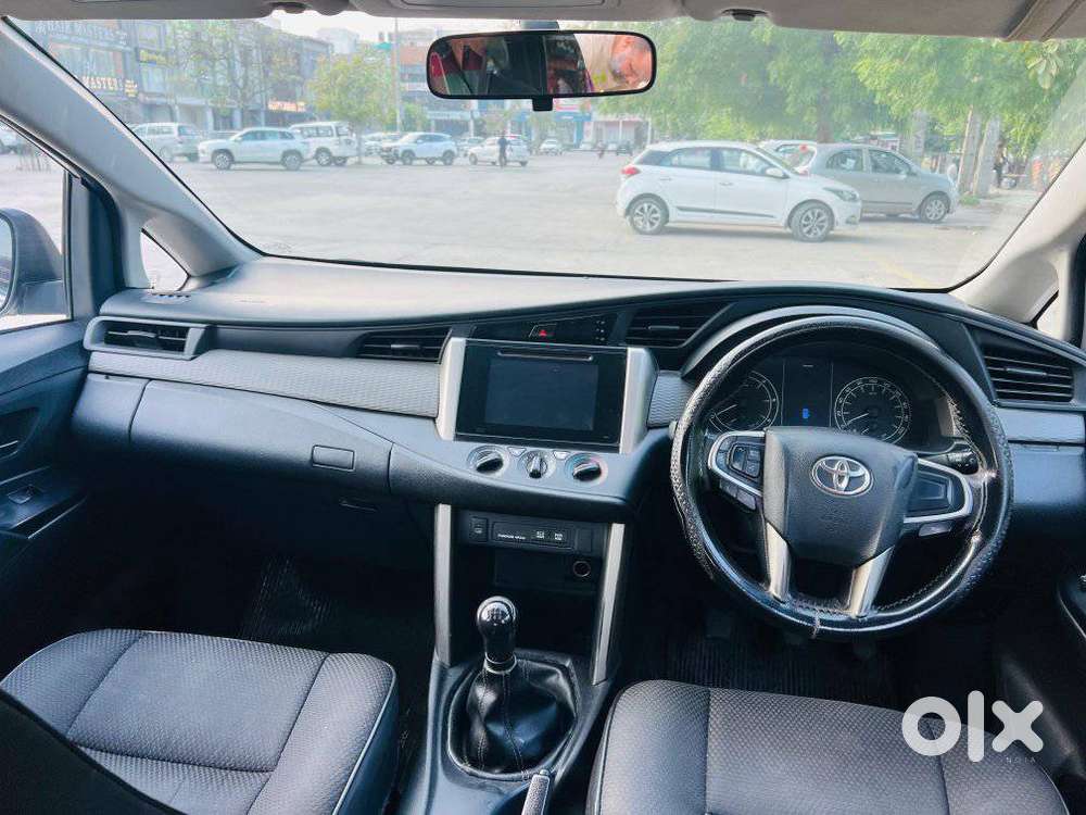 Toyota Innova Crysta 2.4 Gx Mt, 2018, Diesel