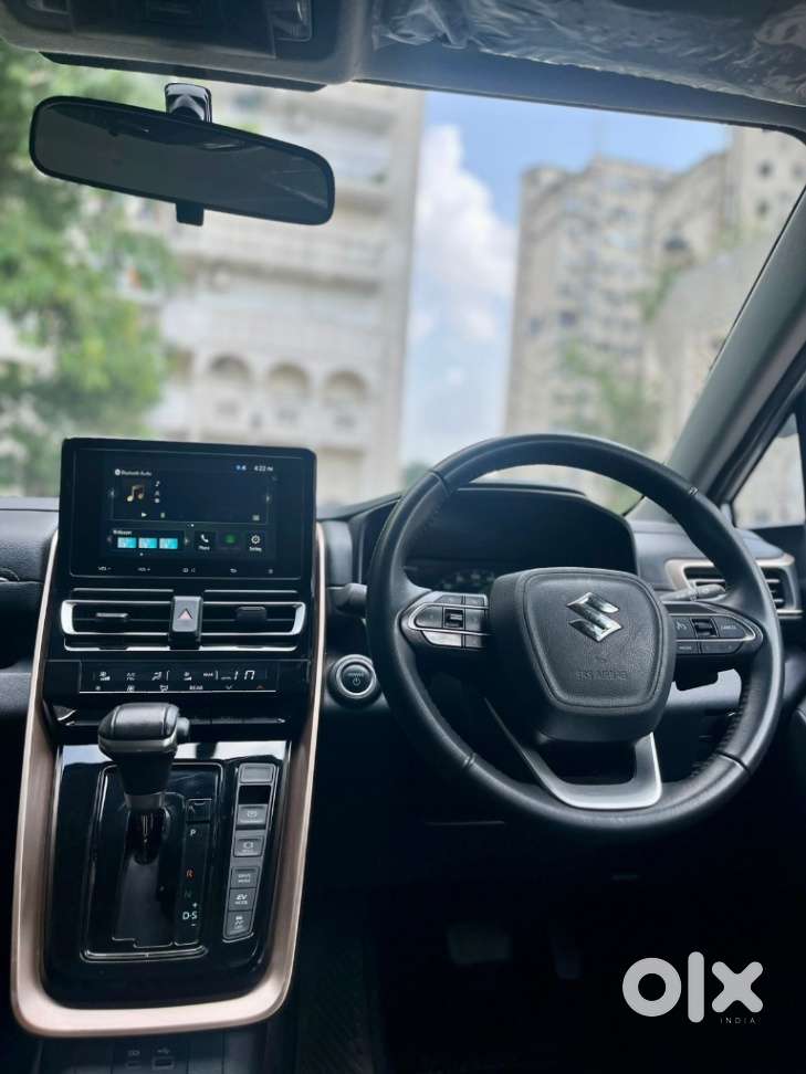 Maruti Suzuki Invicto Zeta Plus 7str, 2023, Petrol