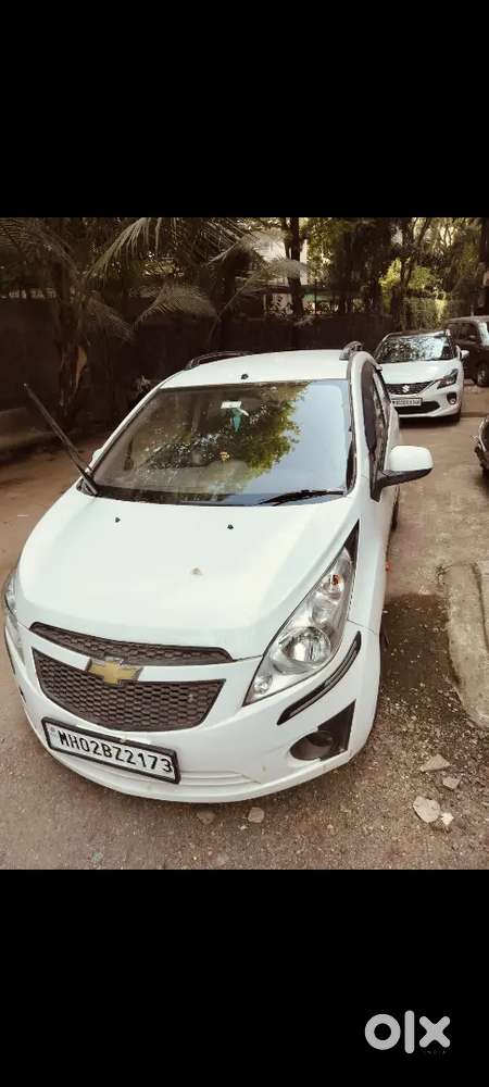 Chevrolet Beat Petrol 2012