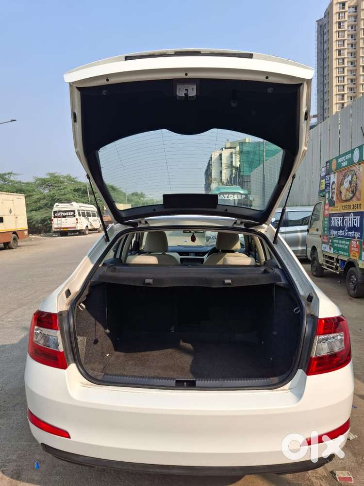 Skoda Octavia 2013-2017 Style Plus 1.8 Tsi At, 2016, Petrol